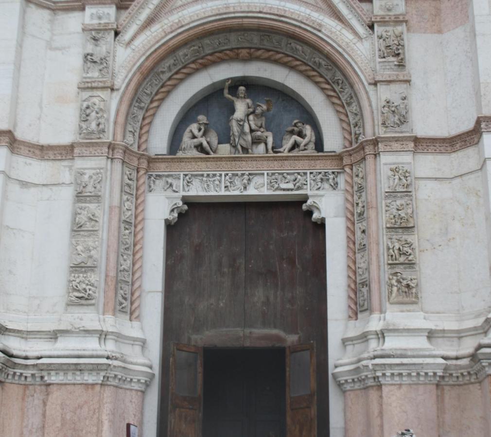 Appartamento Blu Centro Storico Bologne Extérieur photo